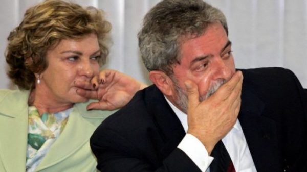 Marisa-Letícia-se-descontrola-após-noticiários-sobre-denúncias-contra-Lula-no-STF2-696x391